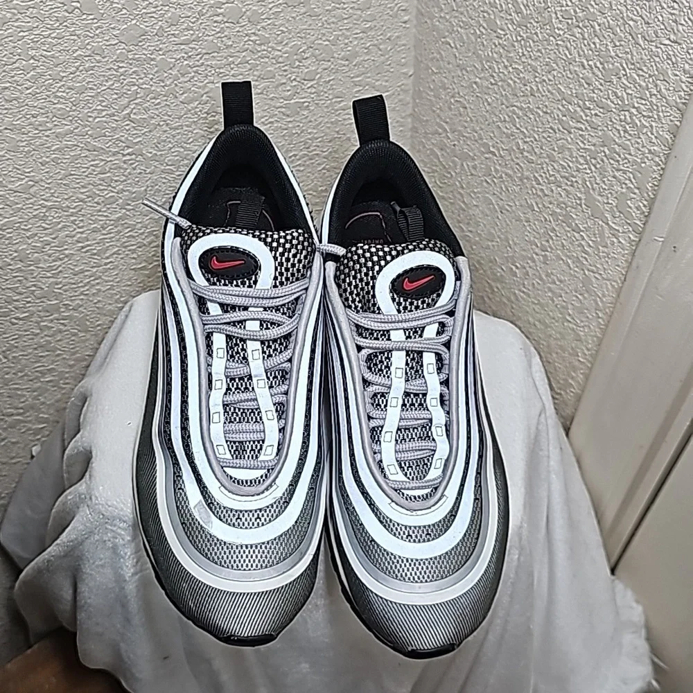 Nike Air Max 97 - Picture 4 of 10